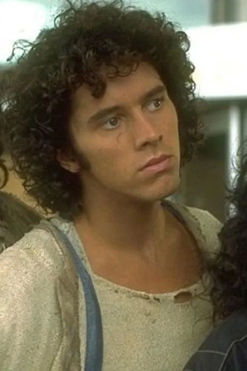 Samuel Tasinaje interpretando a Mesaul