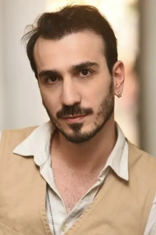 Julia Bernat ha trabajado con Samuel Toledo en 1 ocasiones