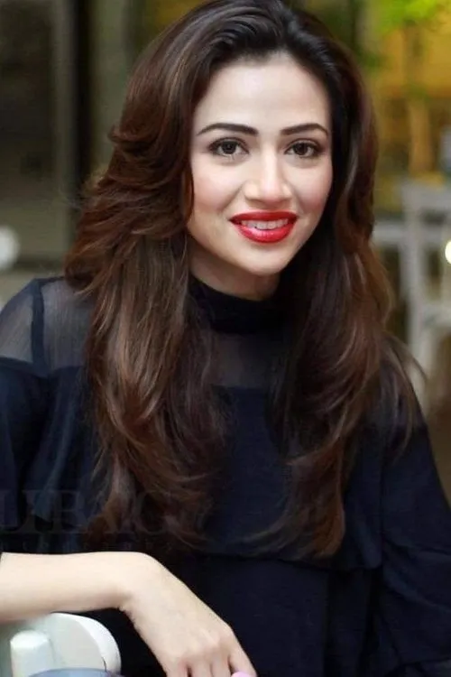 Sana Javed — personaje: Mohini