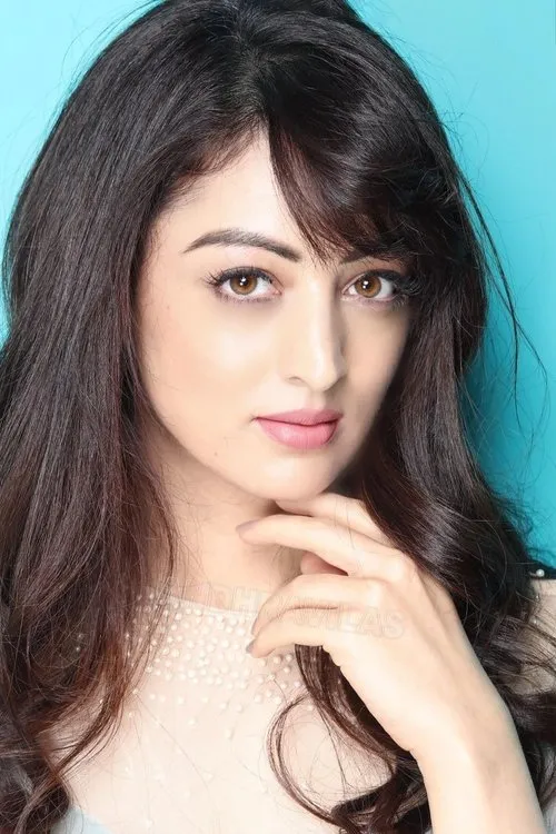 Sandeepa Dhar — personaje: Vaishnavi