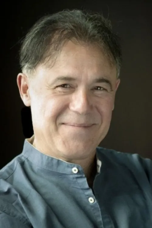 József Szarvas ha trabajado con Sándor Gáspár en 8 ocasiones