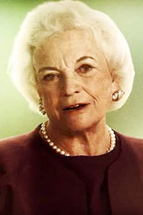 Sandra Day O'Connor interpretando a Self