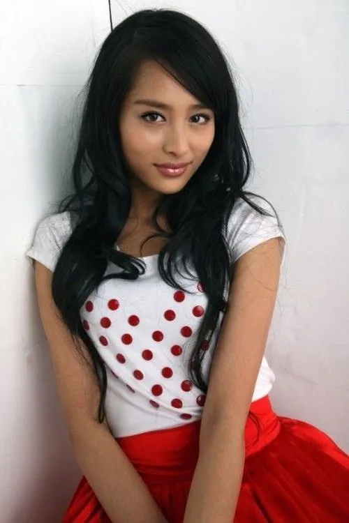 Sang Hu interpretando a Mei