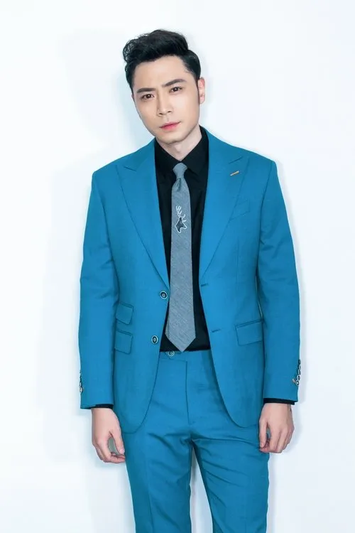 Sang Mingsheng en su biografía y filmografía