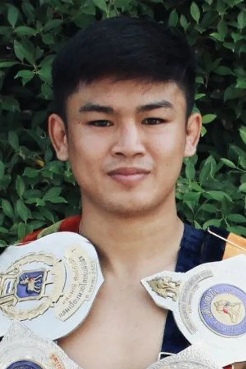 Tiffany Teo ha trabajado con Sangmanee Sor Tienpo en 1 ocasiones