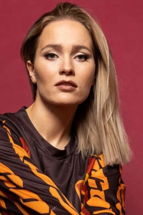 Sanni Kurkisuo interpretando a Pike