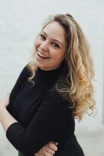 Sara Leemans en su biografía y filmografía