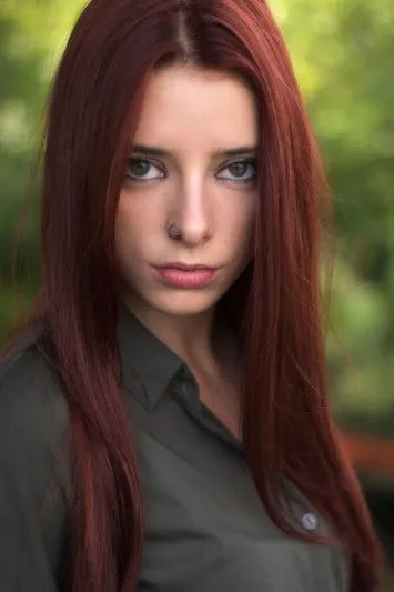 Katharina Hauser ha trabajado con Sara Mahle en 1 ocasiones