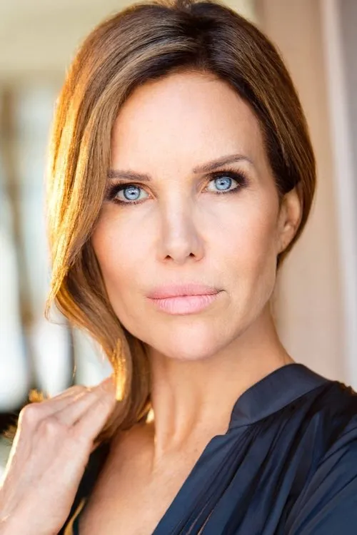 Savoy Bailey ha trabajado con Sarah Buxton en 1 ocasiones