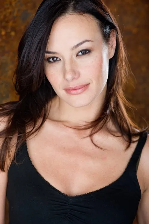 Sarah Desage interpretando a Loa