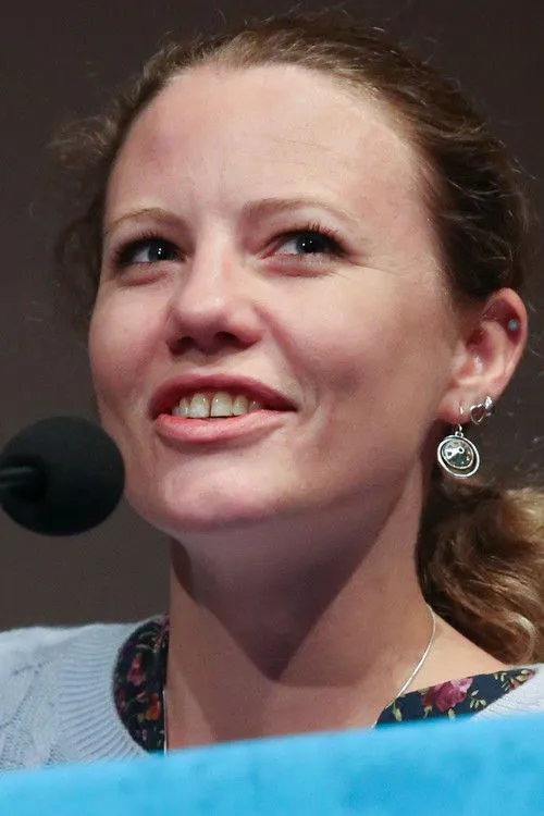 Julian Assange ha trabajado con Sarah Harrison en 3 ocasiones