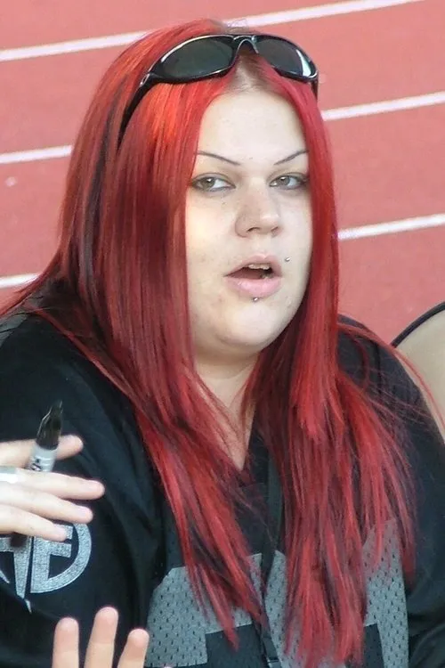 Paul James Allender ha trabajado con Sarah Jezebel Deva en 2 ocasiones