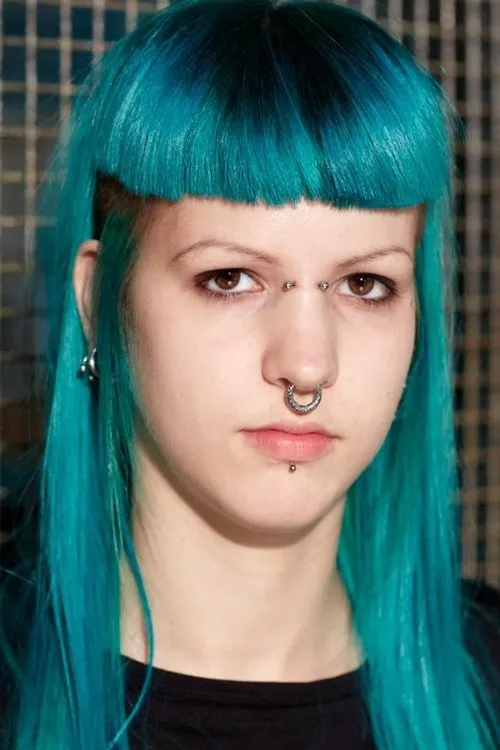 Sarah Lecomte-Bergeron interpretando a Charlotte