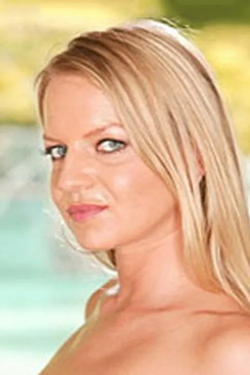 Sarah Sun interpretando a 