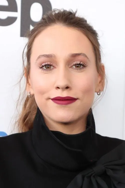 Sarah Sutherland interpretando a Dara