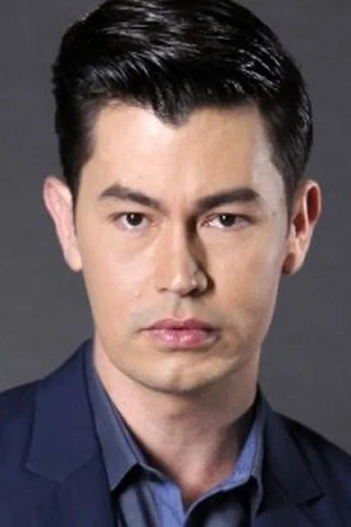 Xavier Burbano ha trabajado con Sarawut Martthong en 1 ocasiones