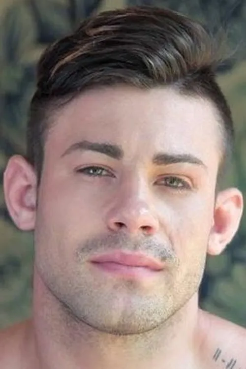 Sasha Blonnde interpretando a 