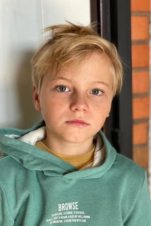 ????????? ????? ha trabajado con Saveliy Kudryashov en 1 ocasiones