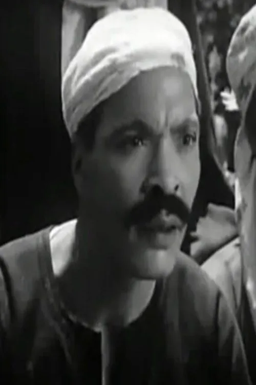 Sayed Ghoneim interpretando a