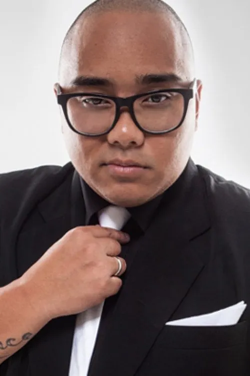 Saykoji interpretando a 