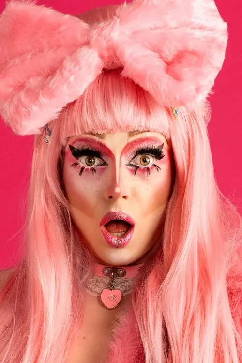 Albert Welling ha trabajado con Scaredy Kat en 1 ocasiones