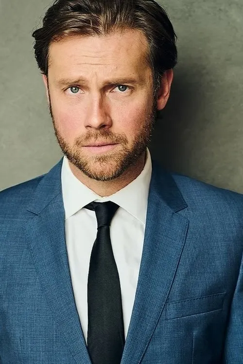 Kevin Mouren-Laurens ha trabajado con Schoen Hodges en 1 ocasiones