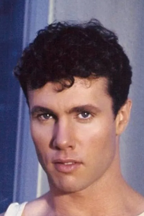 Devin Davenport ha trabajado con Scott Bond en 1 ocasiones