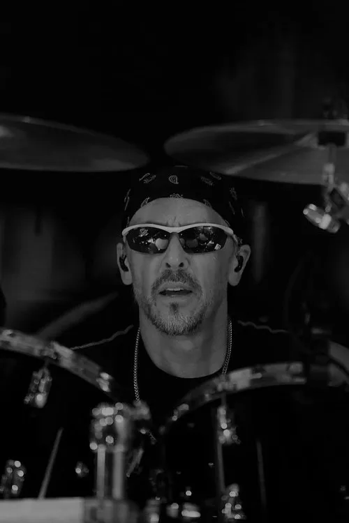 Geoff Tate ha trabajado con Scott Rockenfield en 10 ocasiones