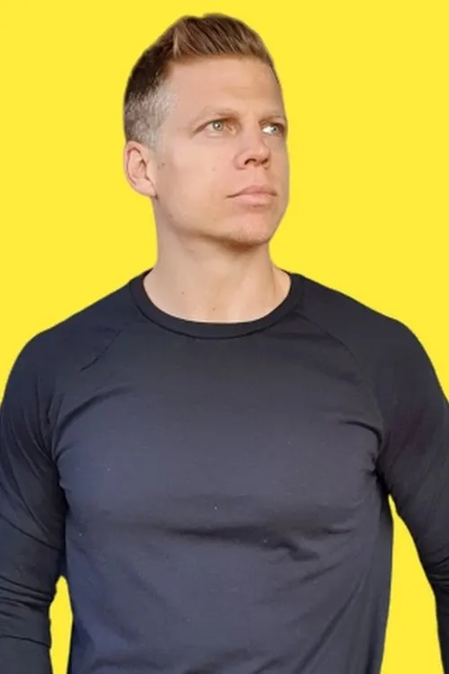 Scott Swalwell interpretando a Leo