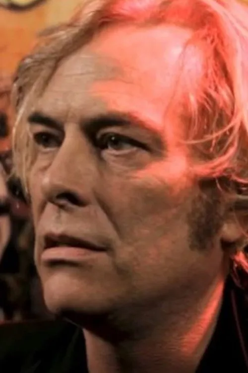 Ronnie James Dio ha trabajado con Scott Warren en 4 ocasiones