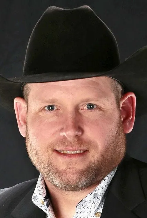 Sean Gleason — personaje: Self