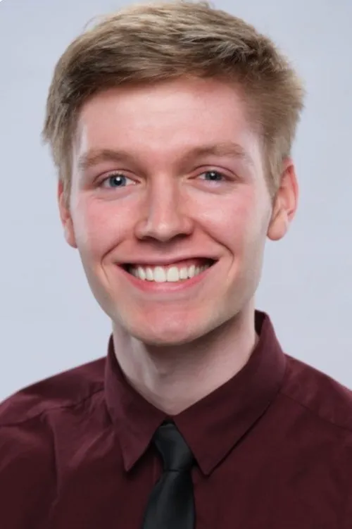 Aaron Blomberg ha trabajado con Sean Place en 1 ocasiones