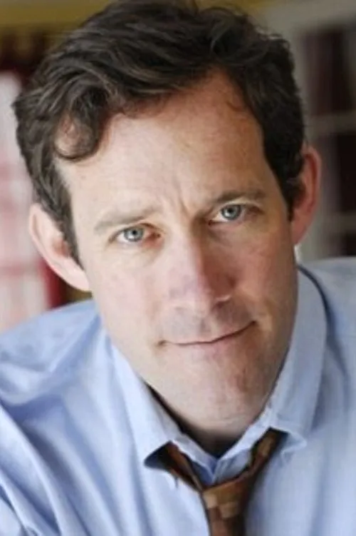 Sean Runnette interpretando a Jake