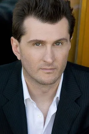 Israel Juarbe ha trabajado con Sean Welch en 1 ocasiones