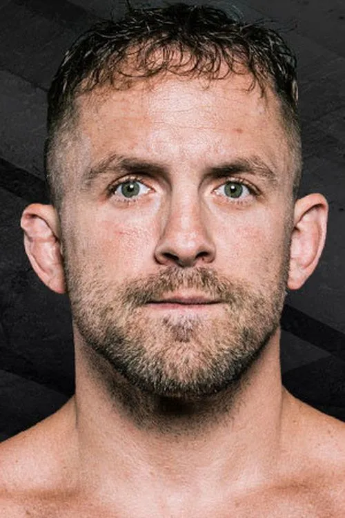 Sean Wilson interpretando a Self