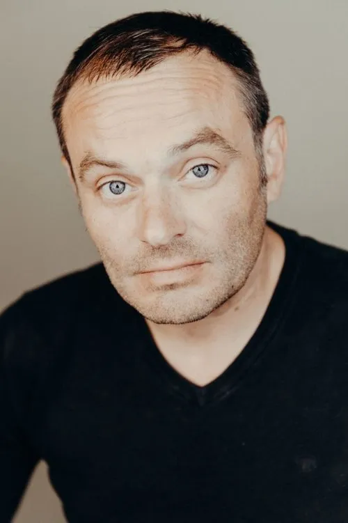 Sebastian Herrmann interpretando a Carl Heinrich von Heineken (uncredited)