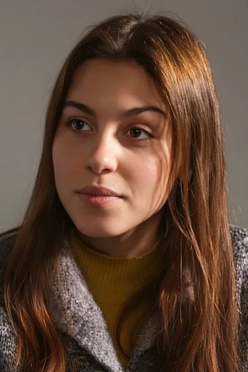 Seda Çetin — personaje: Nilüfer Karuzo