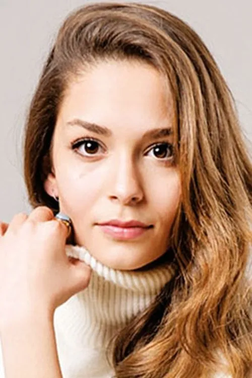 Foto de perfil del actor Selin Işık en el reparto