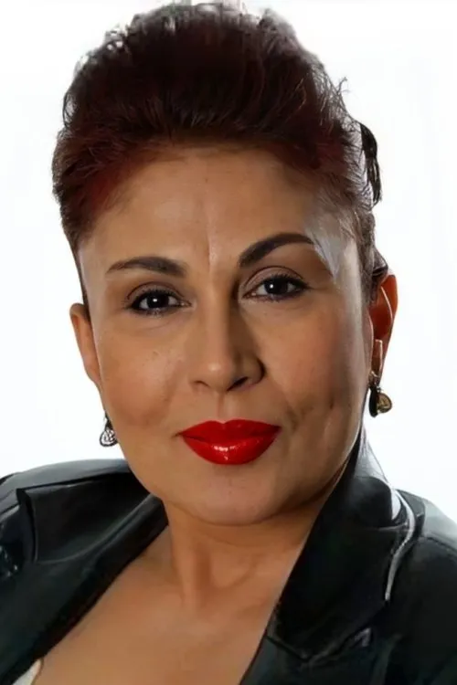 Selma Özkanlı en su biografía y filmografía