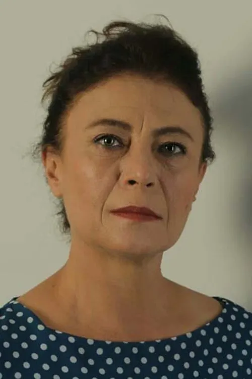 Semra Dinçer — personaje: Handan Tekinoglu