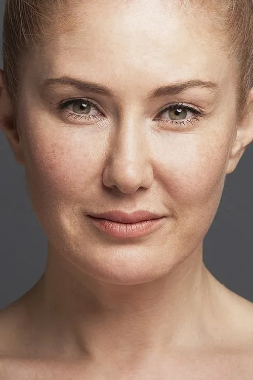 Şenay Kösem — personaje: Kiymet