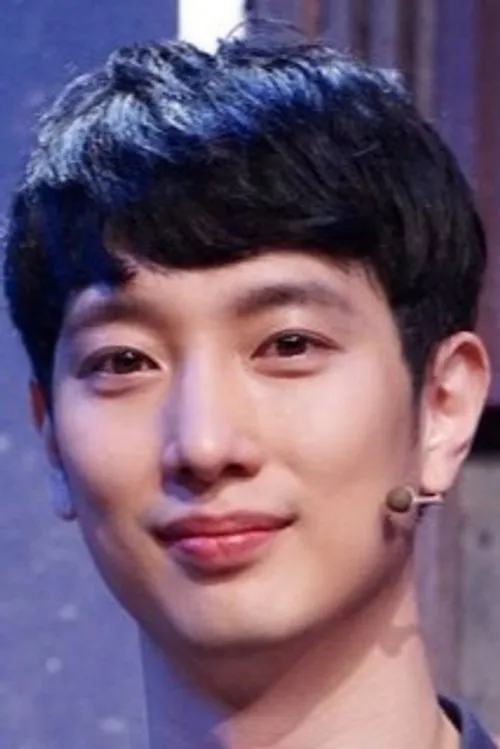 Seo Dong-jin — personaje: Choi Min Joon