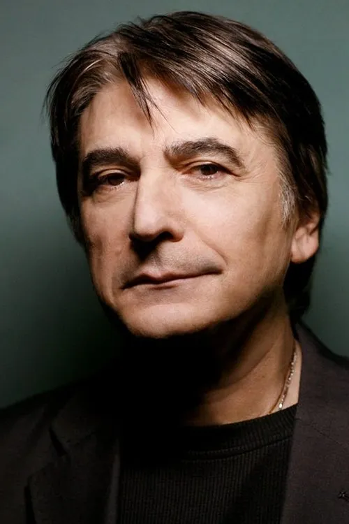 Yves Mourousi ha trabajado con Serge Lama en 2 ocasiones