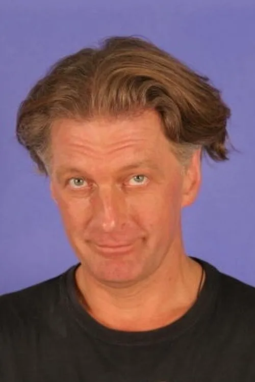 Dennis Kelly ha trabajado con Sergey Kolesnikov en 1 ocasiones