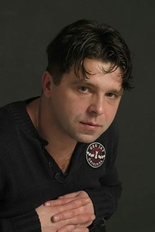 ????? ??????? ha trabajado con Sergey Novikov en 1 ocasiones