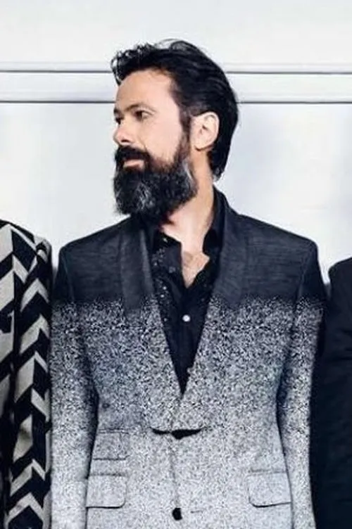 Juri Camisasca ha trabajado con Sergio Carnevale en 1 ocasiones