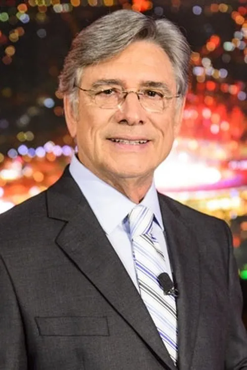 Sérgio Chapelin interpretando a Narrador