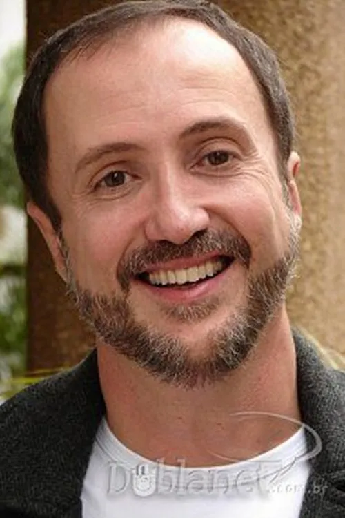 Sérgio Rufino interpretando a Fernand