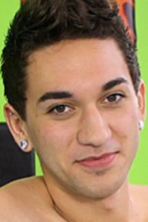 Seth Corrigan interpretando a (archive footage)