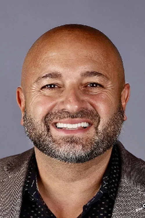 Rohan ha trabajado con Sevag Sagherian en 1 ocasiones